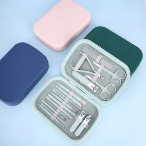 18 in 1 Professional Manicure Set Nail Clippers Pedicure Kit with Travel Case for Personal Care Grooming