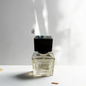 30ml Empty Square Glass Perfume Oil Bottle Pump Sprayer Reed Diffuser Custom Color
