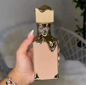 Factory OEM Eau De Parfum 100ml Fresh Long Lasting Body Spray ARAB Style Female Daily Use Dubai Vietnam