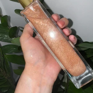 Low Moq Custom Makeup Highlighter Spray Oil Shiny Shimmer Dry Oil