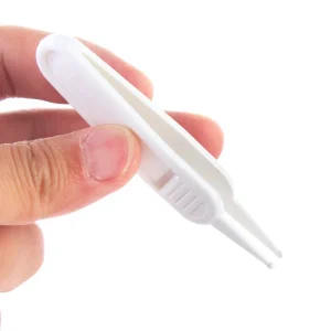 Manual Tweezers for Nasal Discharge and Cleaning Household & Car Use Round-Headed Clips