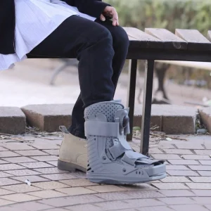 New Design Medical Grey Air Walker Boot Orthopedic Postoperative Foot Ankle Support for Injury Recovery and Rehabilitation