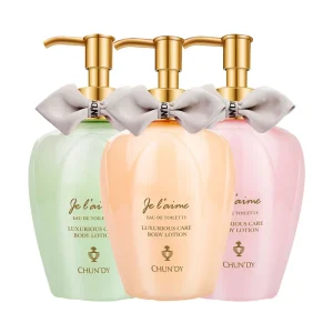 OEM 480ml Whitening Nourishing Body Lotion for Women Adults with Vitamin E and Niacinamide All Skin Types
