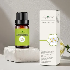 Therapeutic Grade Chamomile Essential Oil 100% Natural Steam Distilled in Glass Bottle OEM ODM for Aroma Diffuser